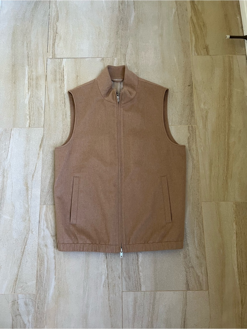 Suitsupply 100% Camel Wool Zip Front Vest